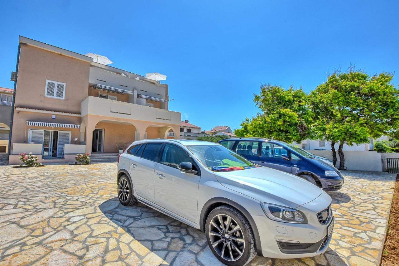 Villa Magena - Luxury Apartments In Pag Center Pag Town Exterior photo